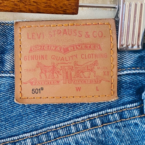 Levi's 501® ‘90s Jeans, 24 X 30 - Picture 9 of 13